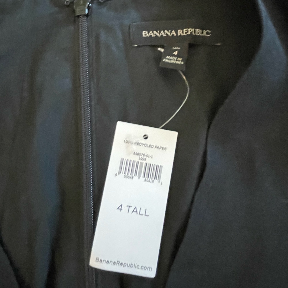 BANANA REPUBLIC NWT Romper size 4t - Picture 2 of 3